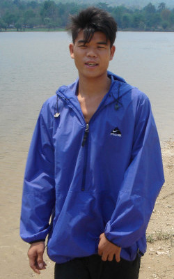 masturbation fun in the lake